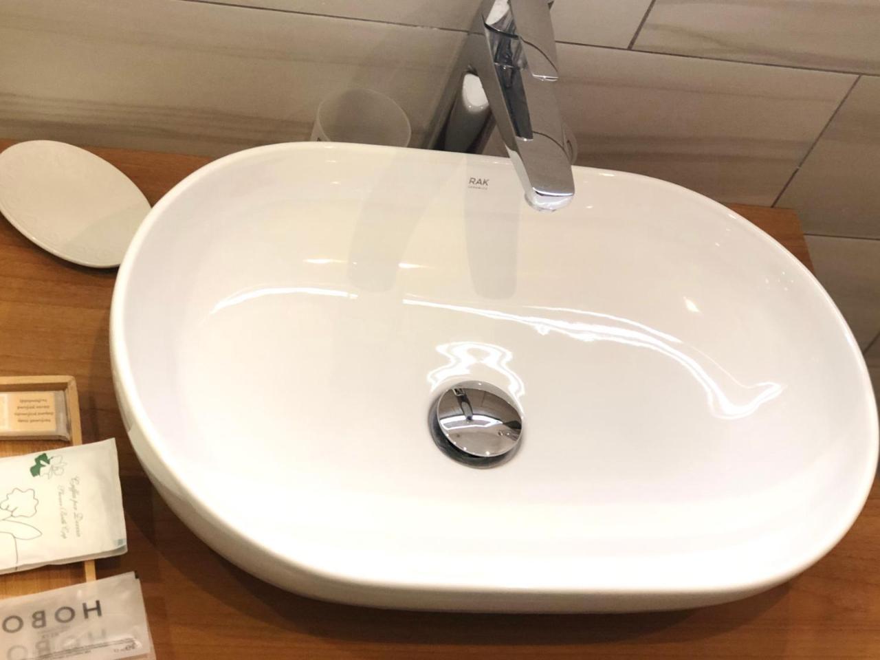 Hall Inn B&B In Napoli Bagian luar foto
